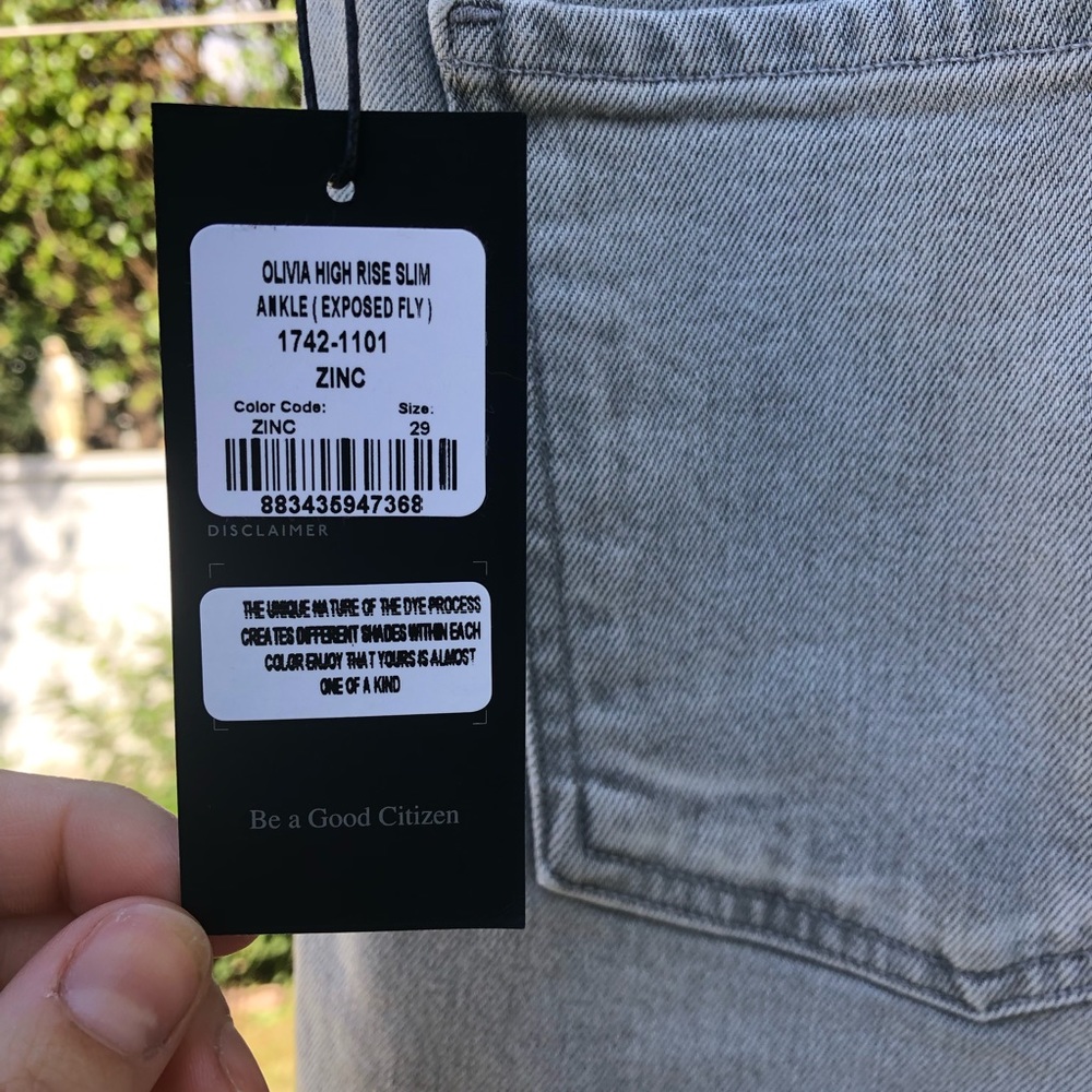 Citizens of Humanity Olivia Crop Jeans in Zinc 29 - Picture 5 of 6